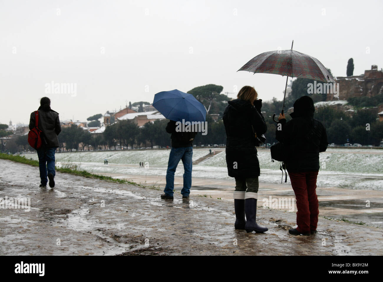 seltenen Schneefall in Rom auf der 12. Februar 2010 Circo massimo Stockfoto