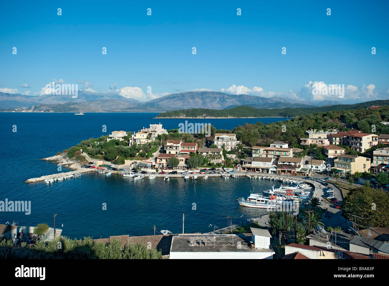 Hafen von Kassiopi, Korfu, Griechenland Stockfoto