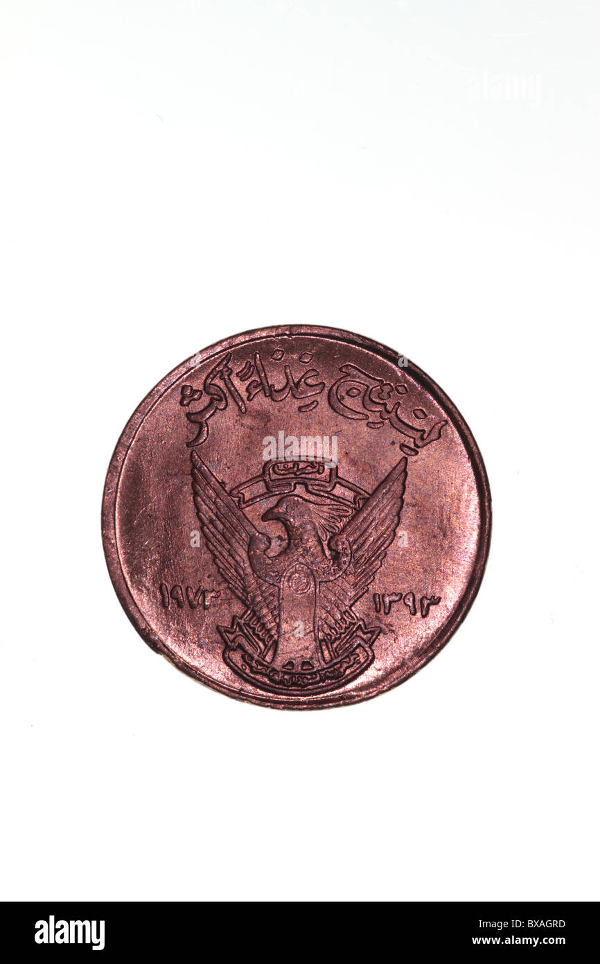 Sudan 5-Millieme-Münze, obvers. Das Wappen mit der F.A.O., die an die UN-Organisation für Ernährung und Landwirtschaft erinnert. Siehe BXAGK9 Stockfoto