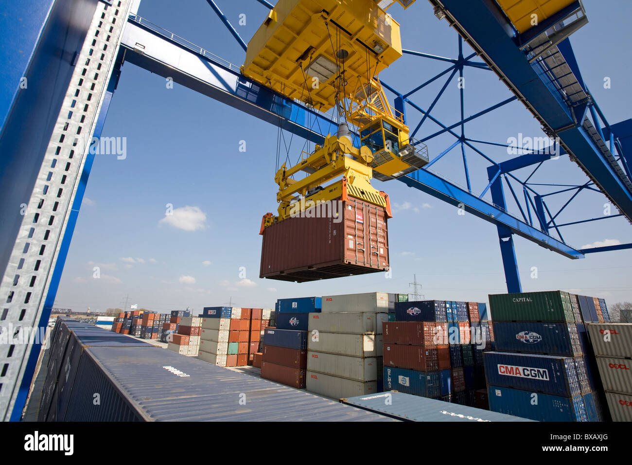 Container-Hafen Duisburg Trimodal Terminal D3T, Duisburg, Deutschland Stockfoto