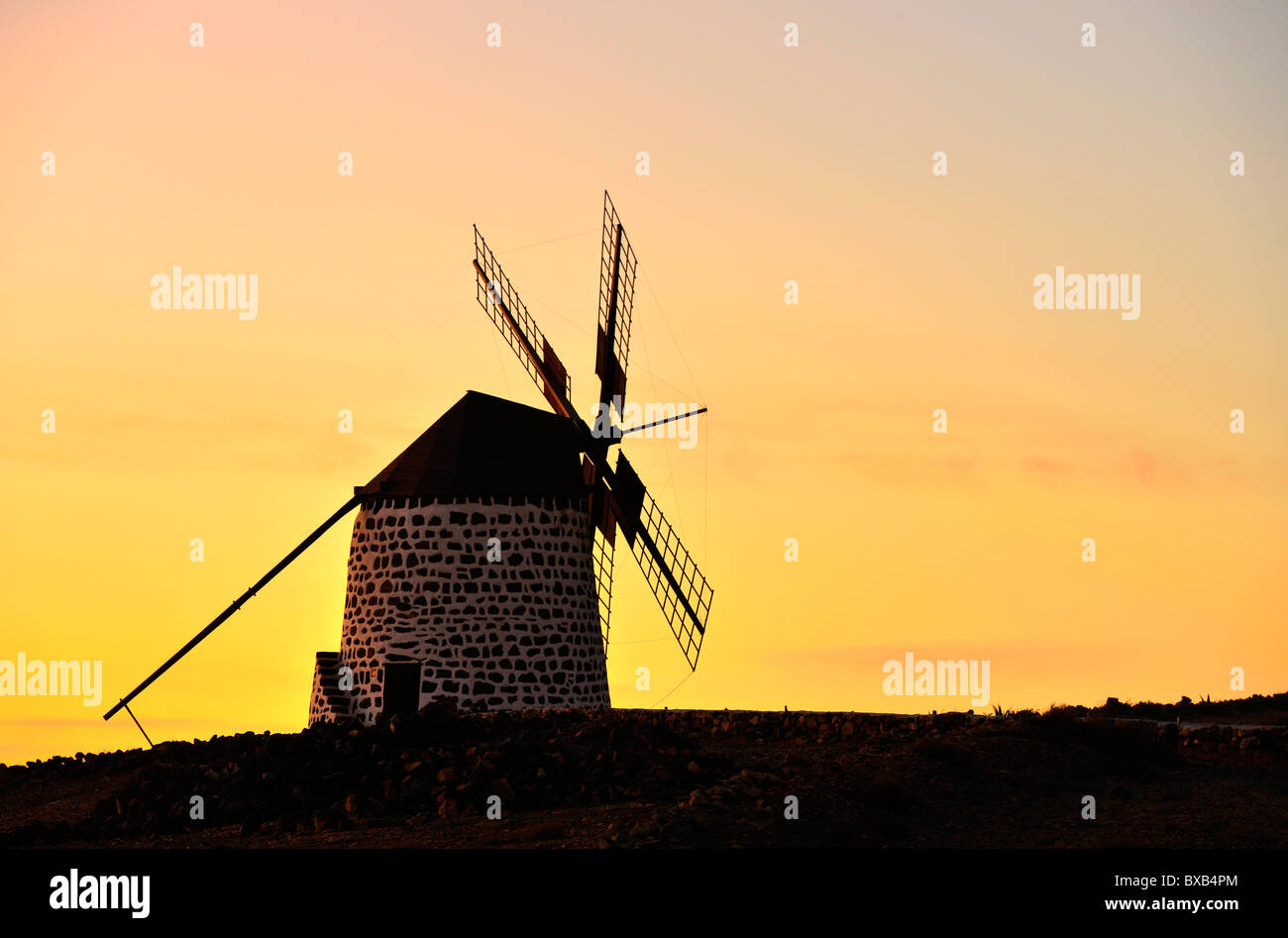 Sonnenuntergang, Windmühle, Fuerteventura, Kanarische Inseln, Spanien, Europa Stockfoto