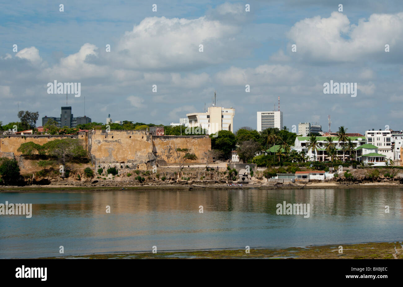 Ost-Afrika, Kenia, Mombasa Waterfront mit Fort Jesus Stockfoto