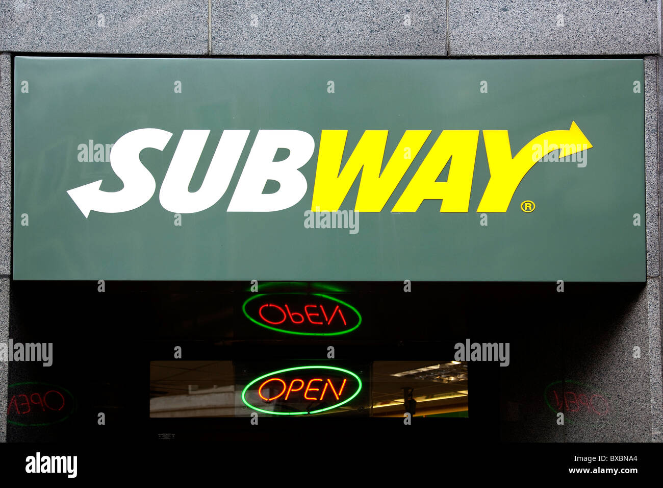 Logo der Fastfood-Kette Subway in London, England, Vereinigtes Königreich, Europa Stockfoto