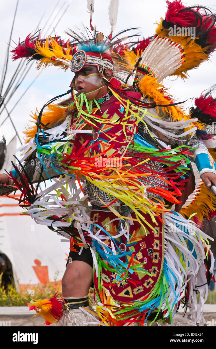 Männer Phantasie Tanz, PowWow, Blackfoot Crossing, Alberta, Kanada