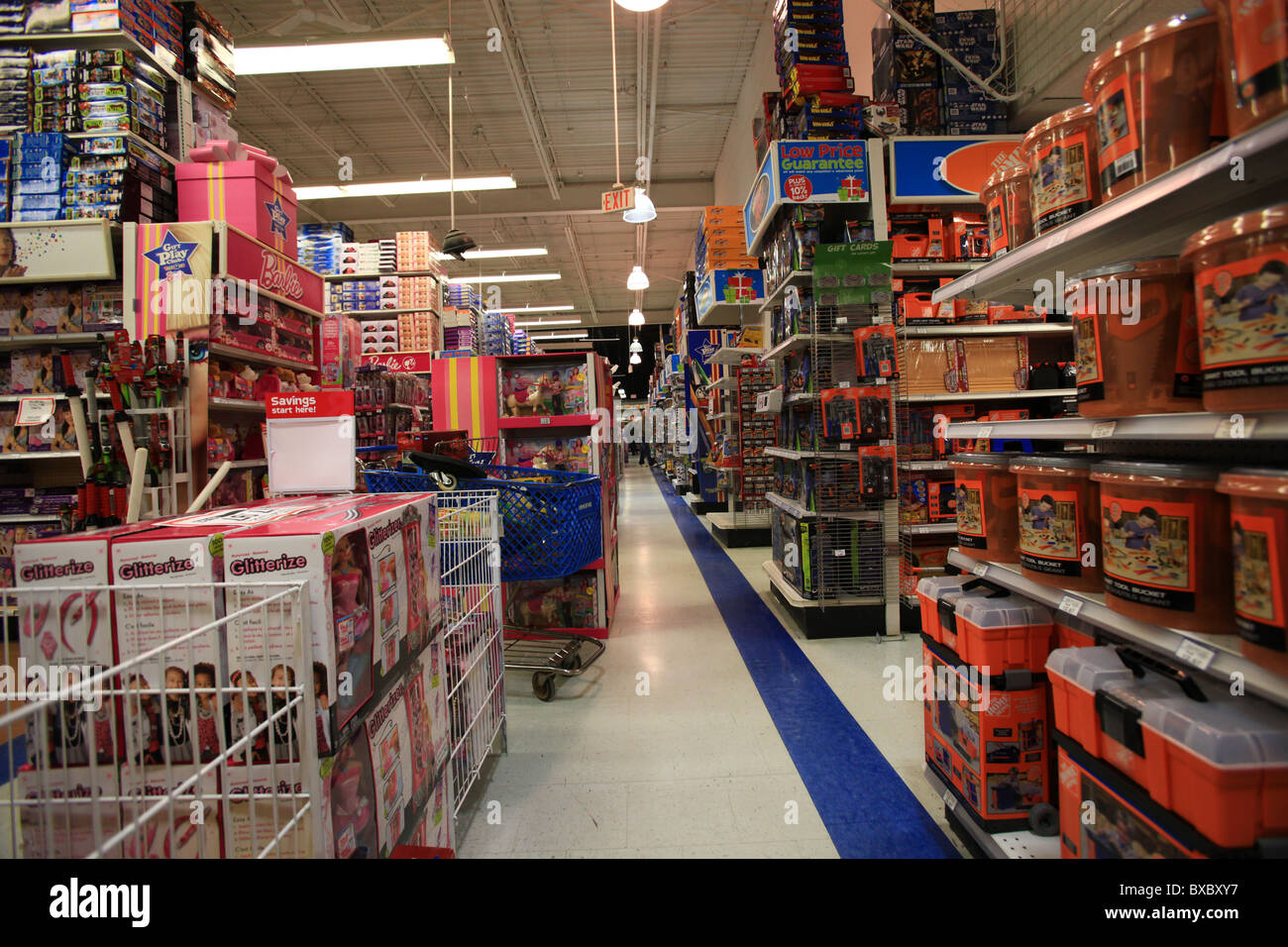 Toysrus laden Fotos und Bildmaterial in hoher Auflösung Alamy