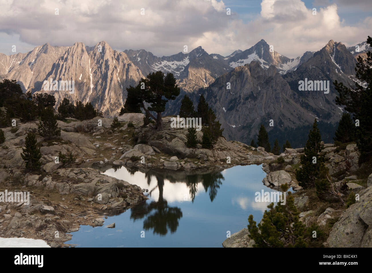 Um Amitges Berghütte, Nationalpark Aiguestortes ich Estany de Sant Maurici, LLeida, Spanien Stockfoto