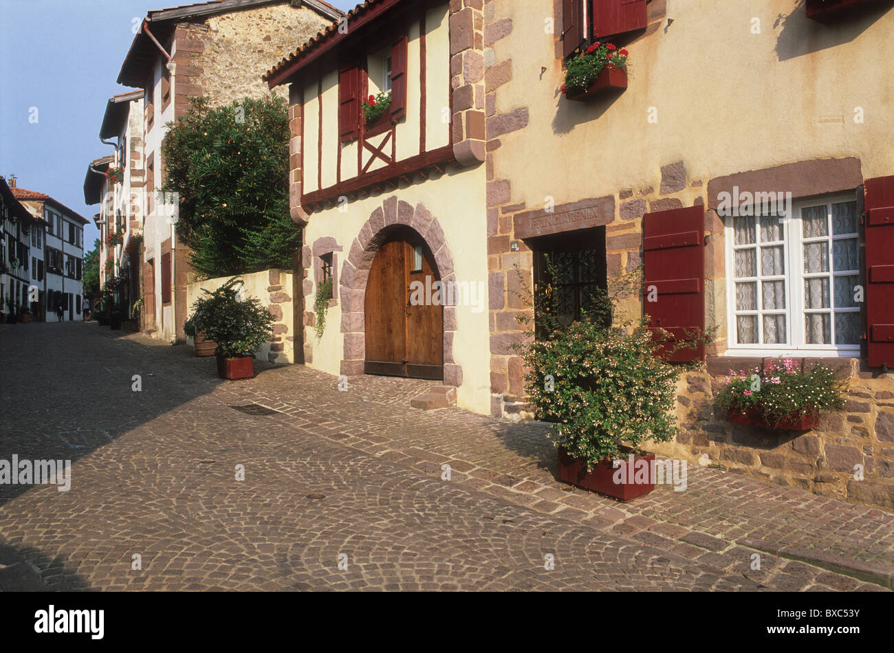 Frankreich, Pyrenees Atlantiques, St-Jean-Pied-de-Port, Rue De La Citadelle Stockfoto