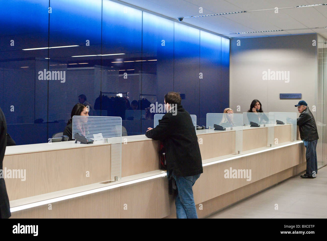 Teller-Stationen in die Citibank neue Flaggschiff High-Tech-Niederlassung in der Nähe des Union Square von New York Stockfoto