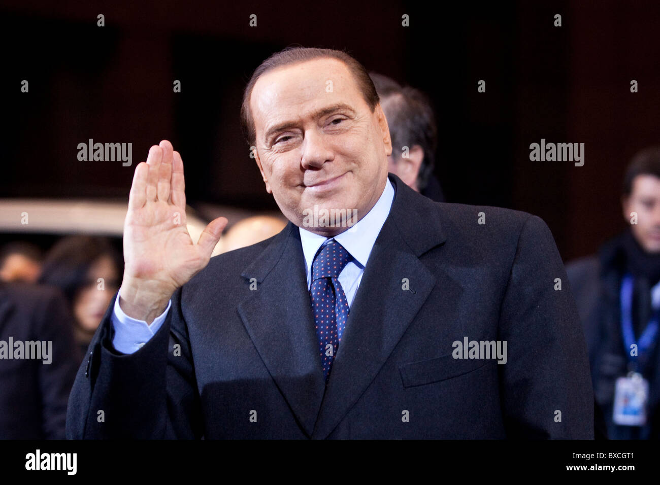 Italienischen Ministerpräsidenten Silvio Berlusconi kommt zu dem EU-Gipfel am 16. Dezember 2010 Stockfoto