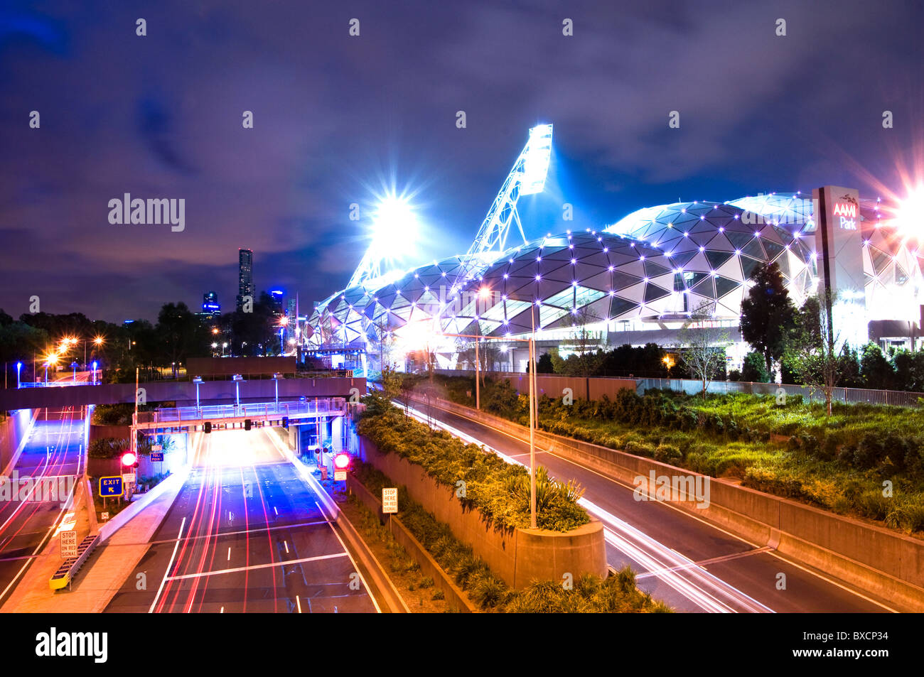 AAMI Stadium und Südost Autobahn, Melbourne, Victoria, Australien Stockfoto