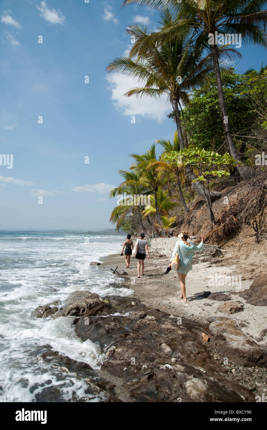 Erodieren Küstenlinie am Strand von Costa Rica Stockfoto