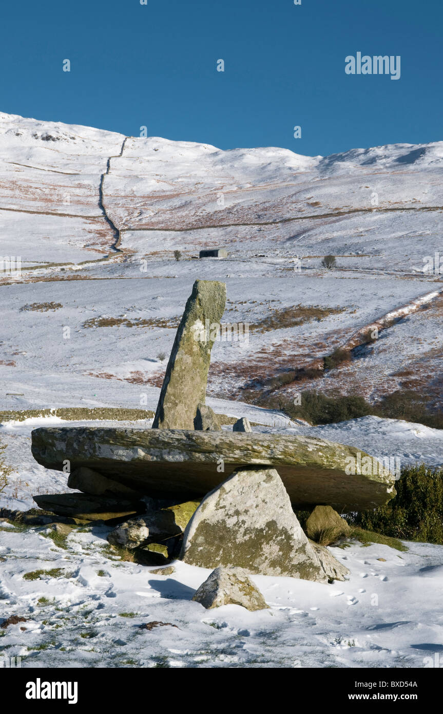 Cairnholy 2 Kammern Cairn im Schnee Wigtownshire Stockfoto