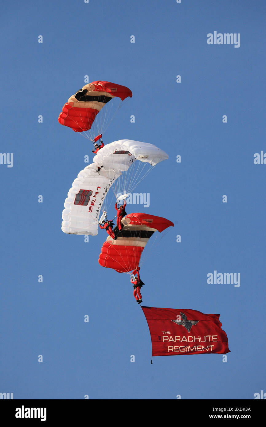 Die roten Teufel Fallschirm Display Team Stockfoto