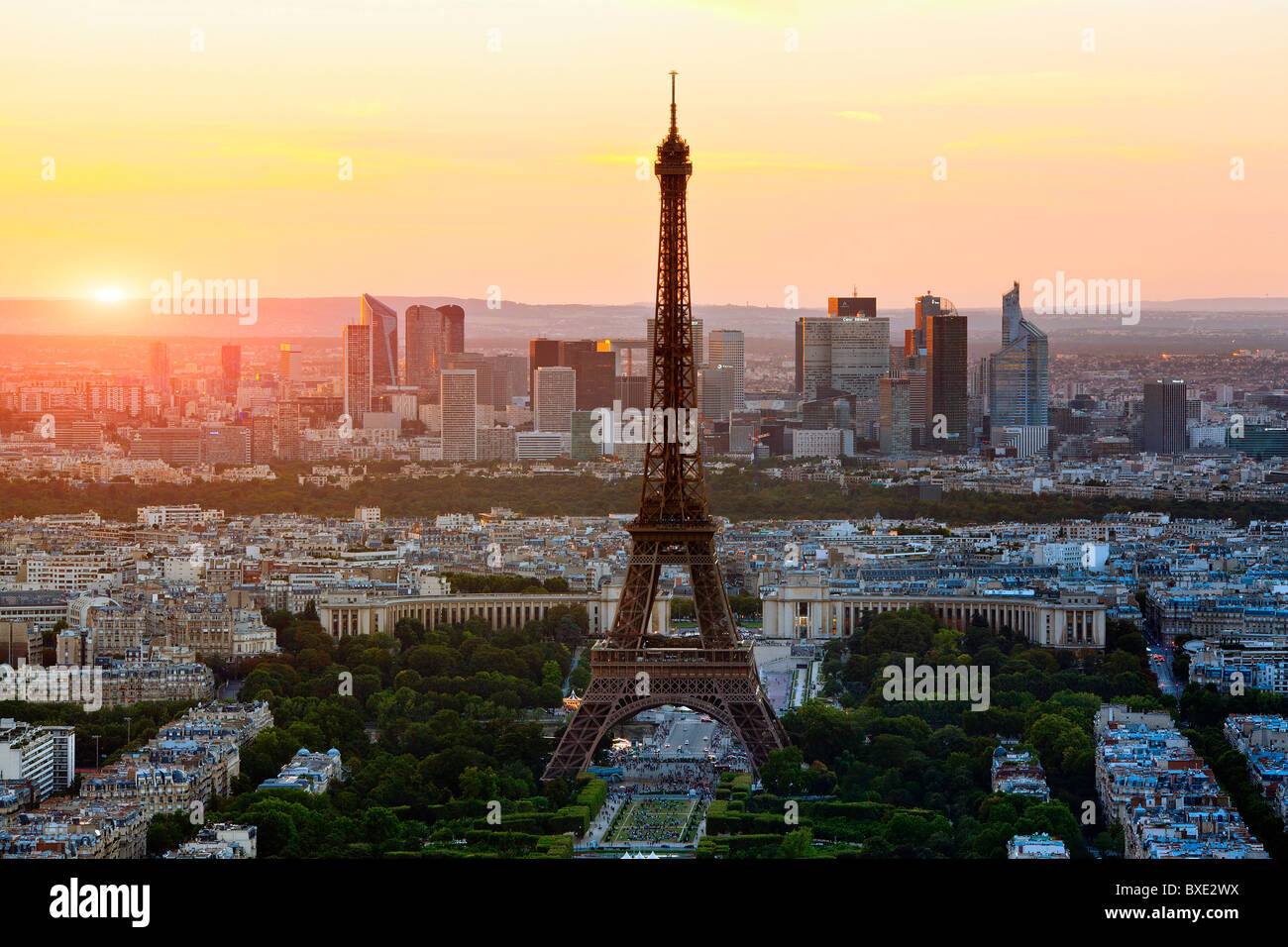Europa, Frankreich, Paris (75), Ansicht von Paris mit dem Eiffel Turm aus die Tour ideal Stockfoto