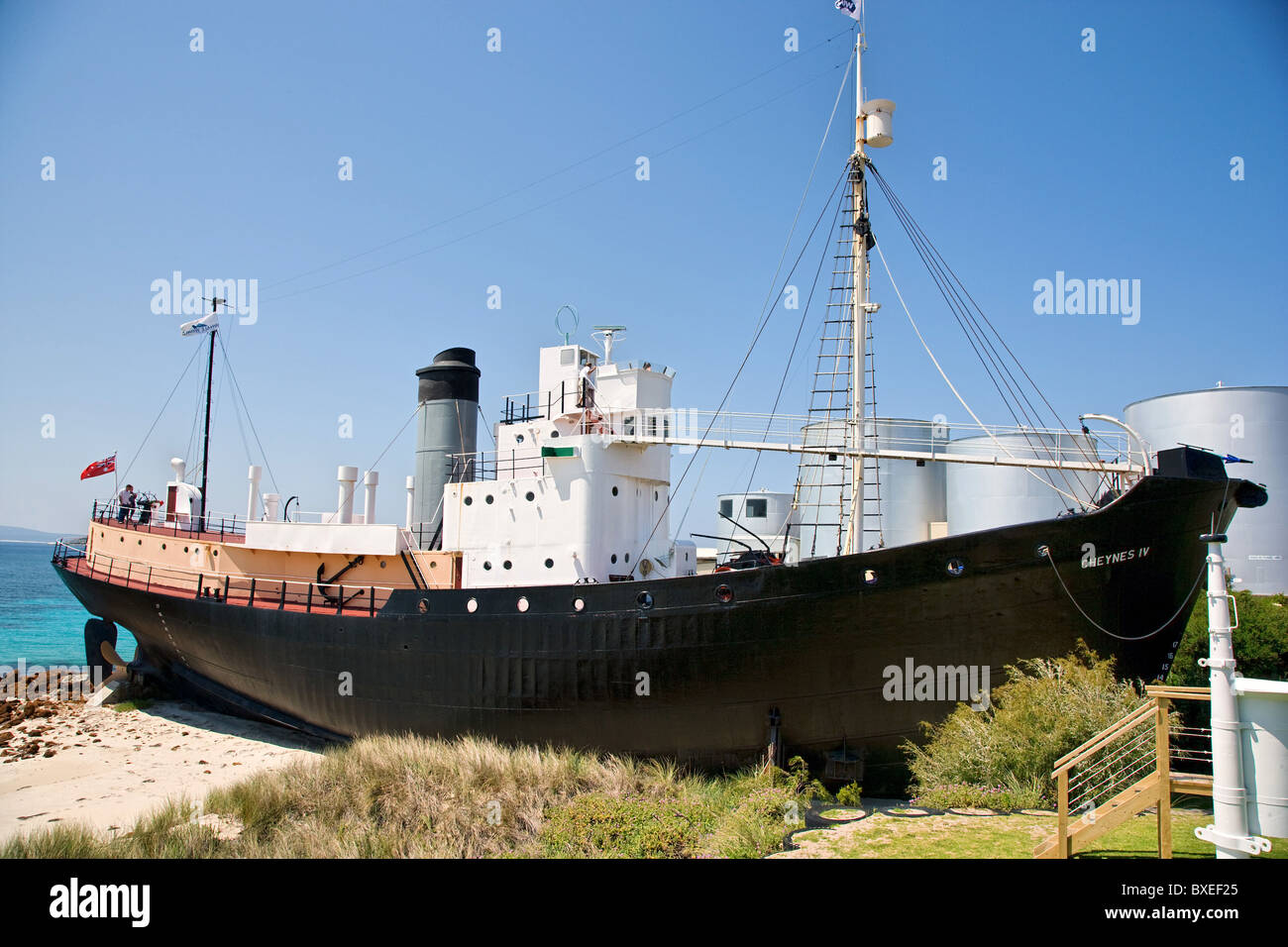 Die Walfänger Cheynes IV jetzt ein Museum Schiff in Wal-Welt in der Nähe von Albany Western Australia mit Lagertanks Stockfoto