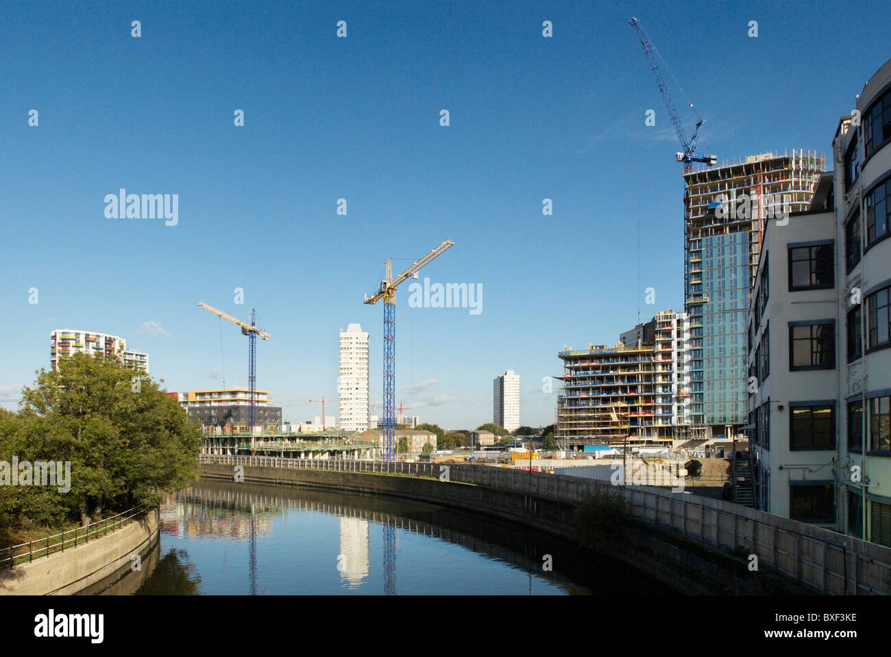 Wasserwerk Fluss Fluss Lee Navigationen Stratford Newham London Großbritannien 2008 Stockfoto