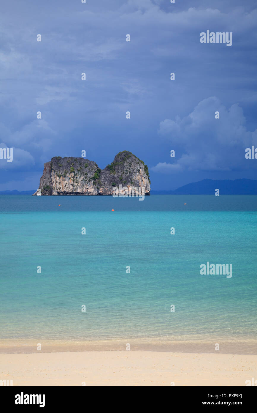 Meerblick vom Strand der Insel Ko Ngai in Thailand. Foto V.D. Stockfoto