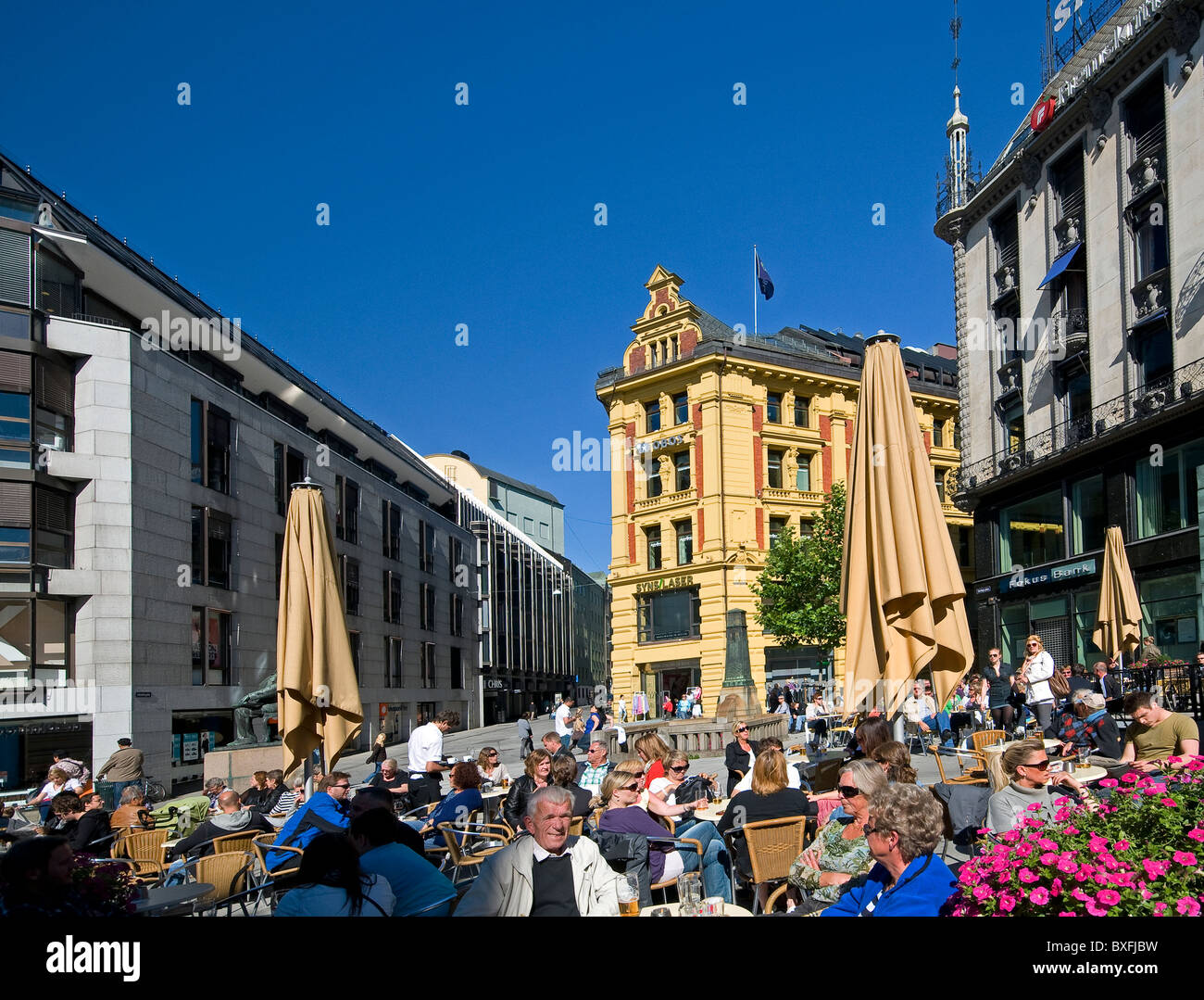 Abend Auf Der Karl Johans Gate Karl Johannes Gate Stockfotos und -bilder Kaufen - Alamy