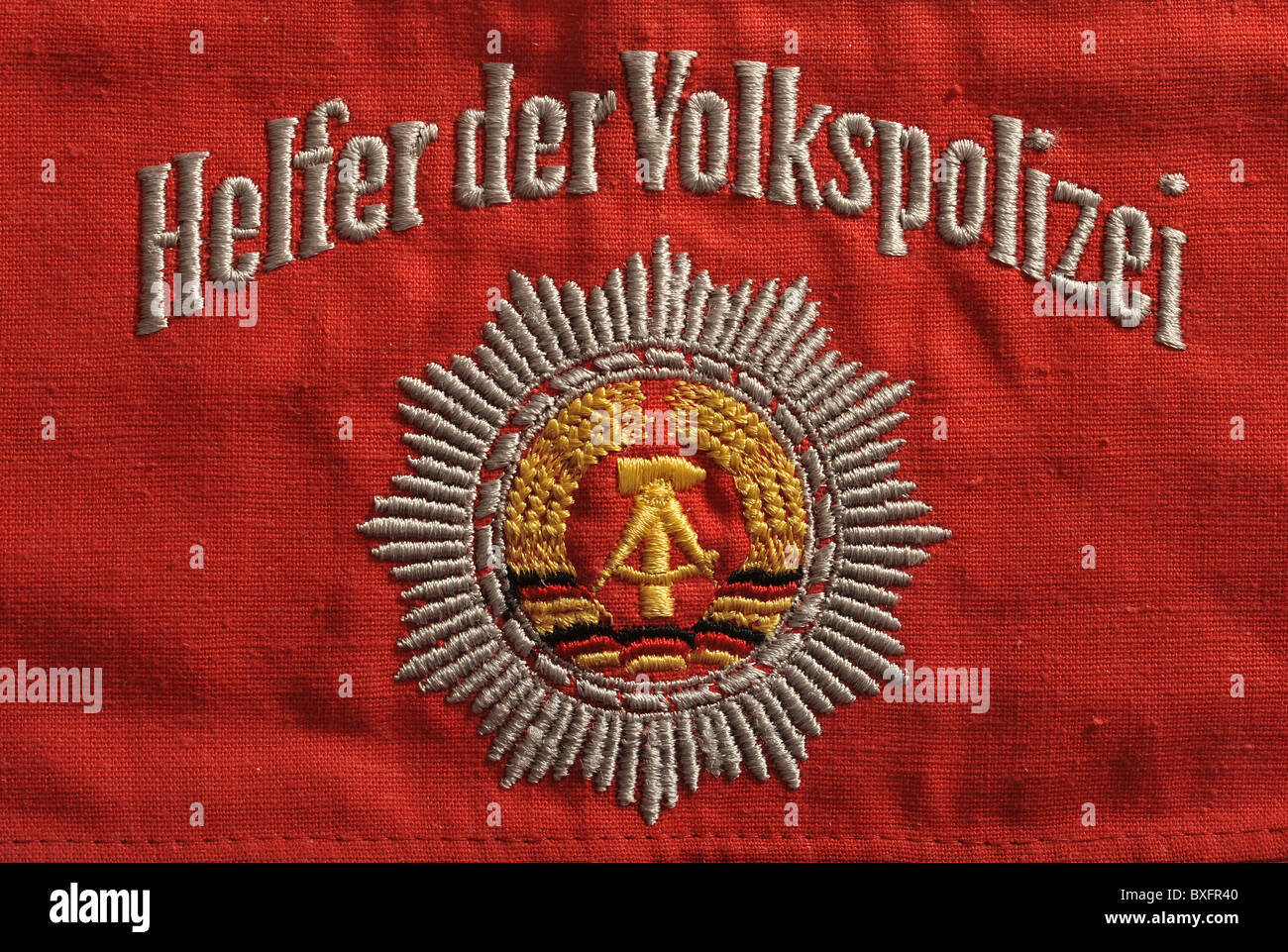 Polizei, Verkehrspolizei, Volkspolizei Unterstützer, Armband, DDR, 1977, Zusatzrechte-Clearences-nicht vorhanden Stockfoto