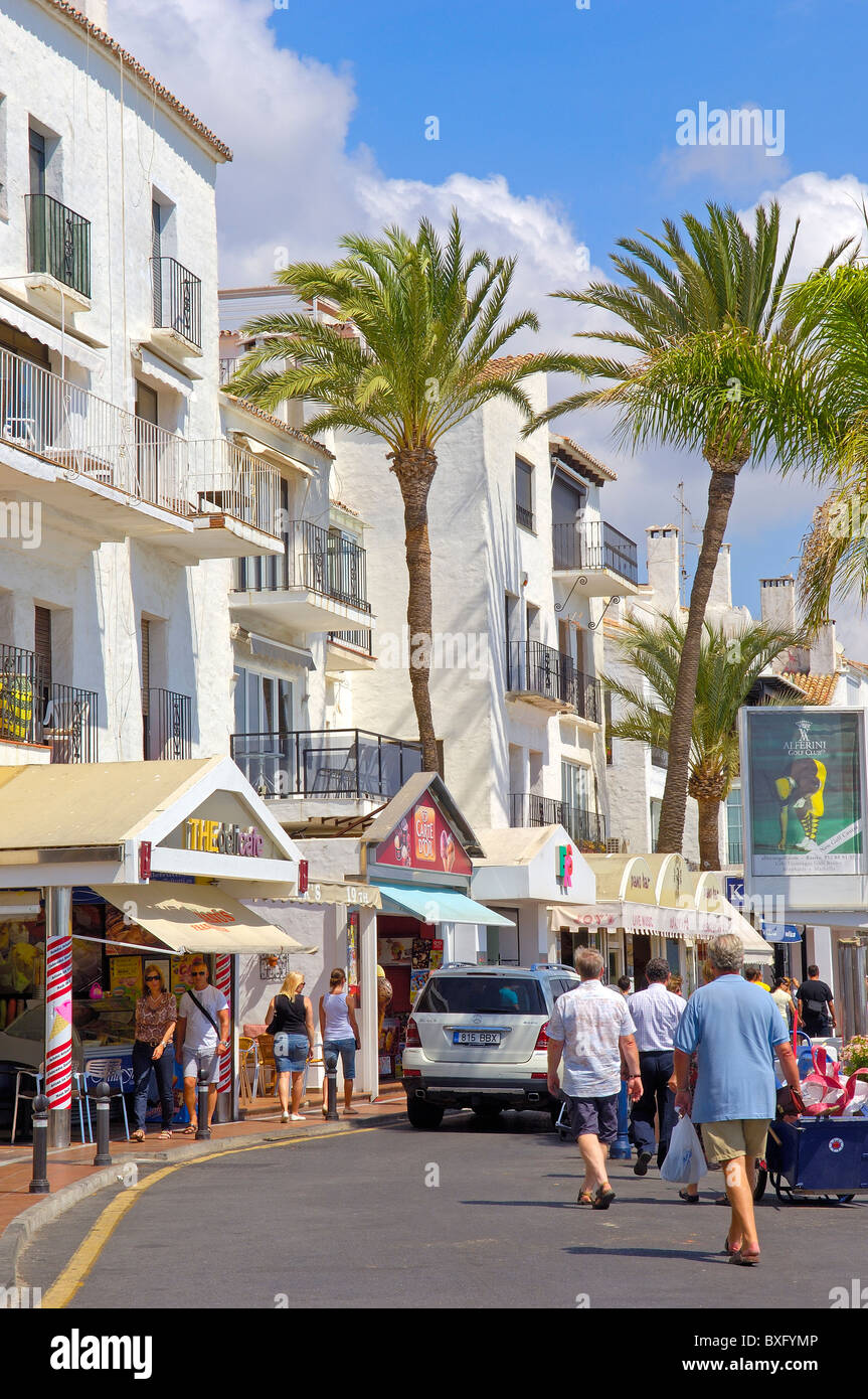 Luxus-shops am exklusiven Yachthafen von Puerto Banús, Marbella, Costa del Sol Malaga Provinz, Andalusien, Spanien Stockfoto