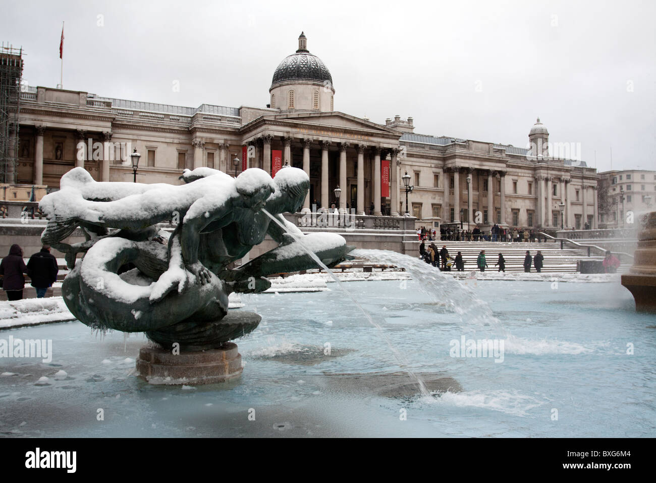 Winter Schneefall - Trafalgar Square - London Stockfoto