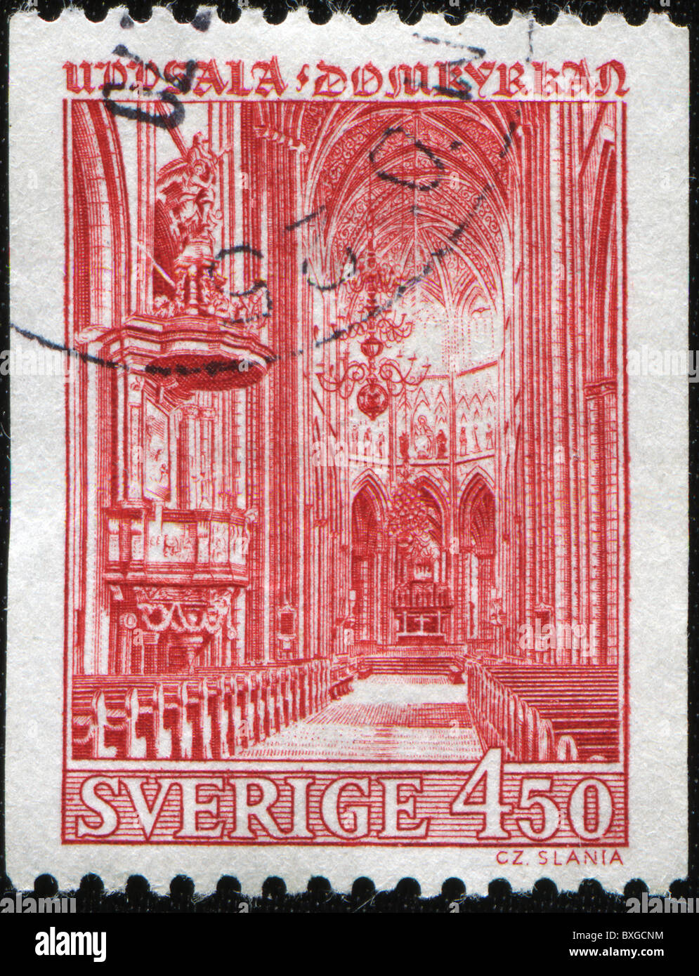 Schweden - CIRCA 1970: Eine Briefmarke gedruckt in Schweden zeigt Uppsala Kathedrale, ca. 1970 Stockfoto