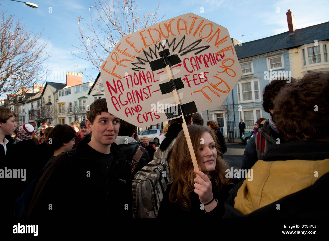 Universität, Hochschule und Schule Studenten protestieren gegen die Regierungen Kürzungen im Hochschulbereich Finanzierung Aberystwyth Wales UK Stockfoto