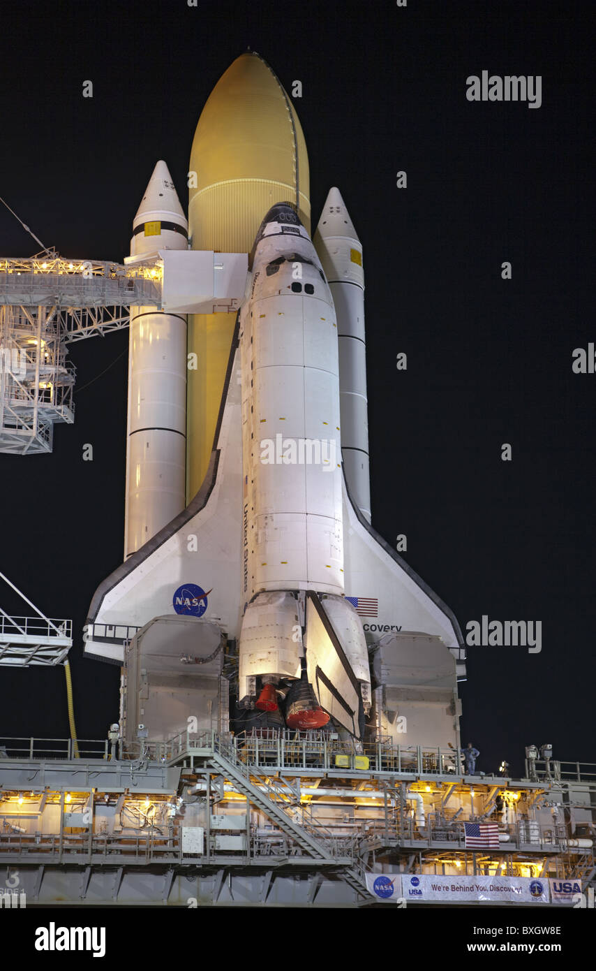 Space Shuttle Discovery auf der Startrampe 39A am NASA Kennedy Space Center in Florida Stockfoto