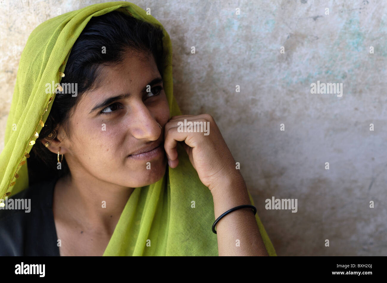 Ein "Jat" Frauen in Kutch. Kutchi Jats sind eine islamische Seelsorge Gruppe, die aus Pakistan migriert. Stockfoto