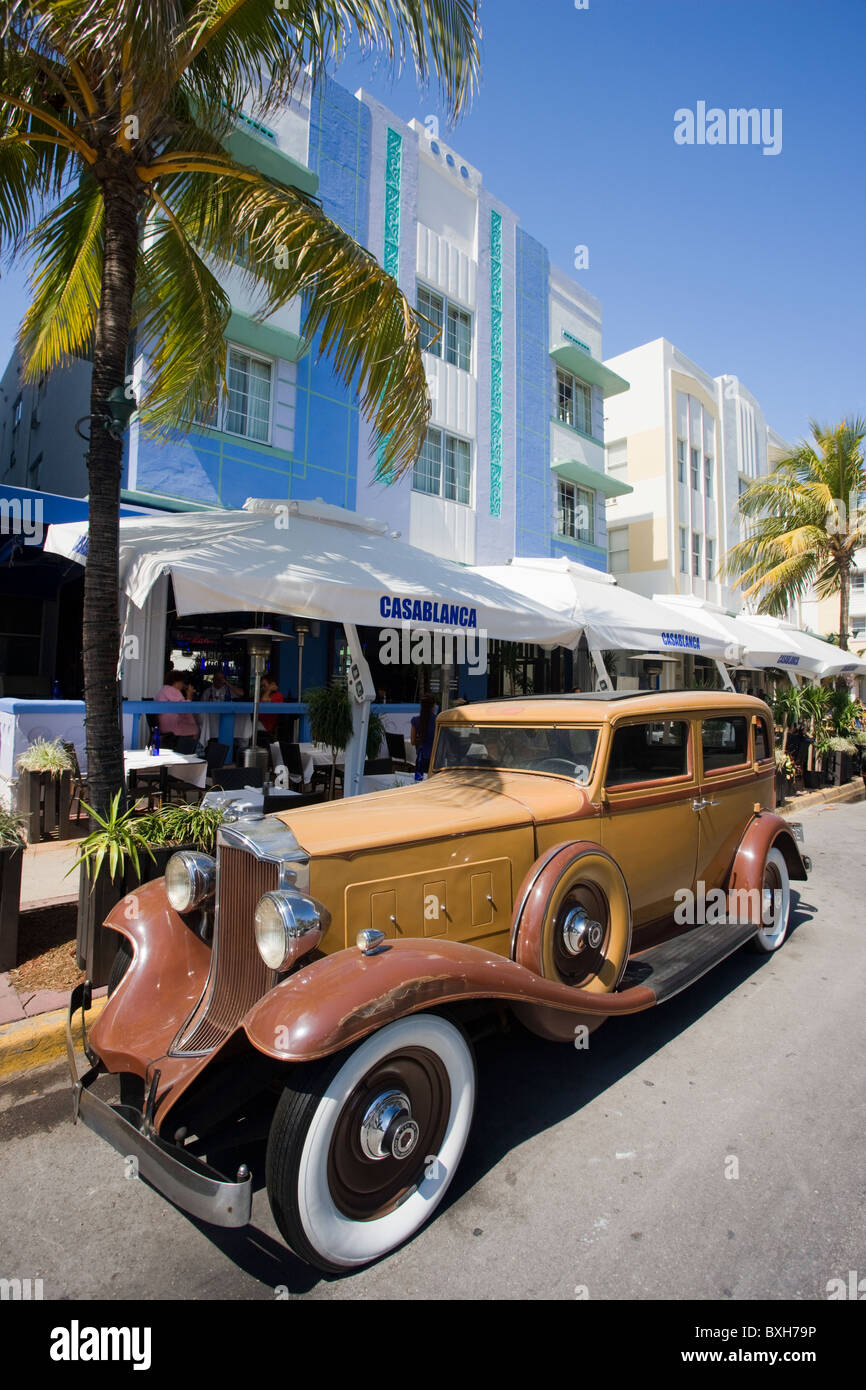 Oldtimer Packard 1932 Classic Limousine Automobil von Casablanca am Ocean Drive, South Beach, Miami, Florida, USA Stockfoto