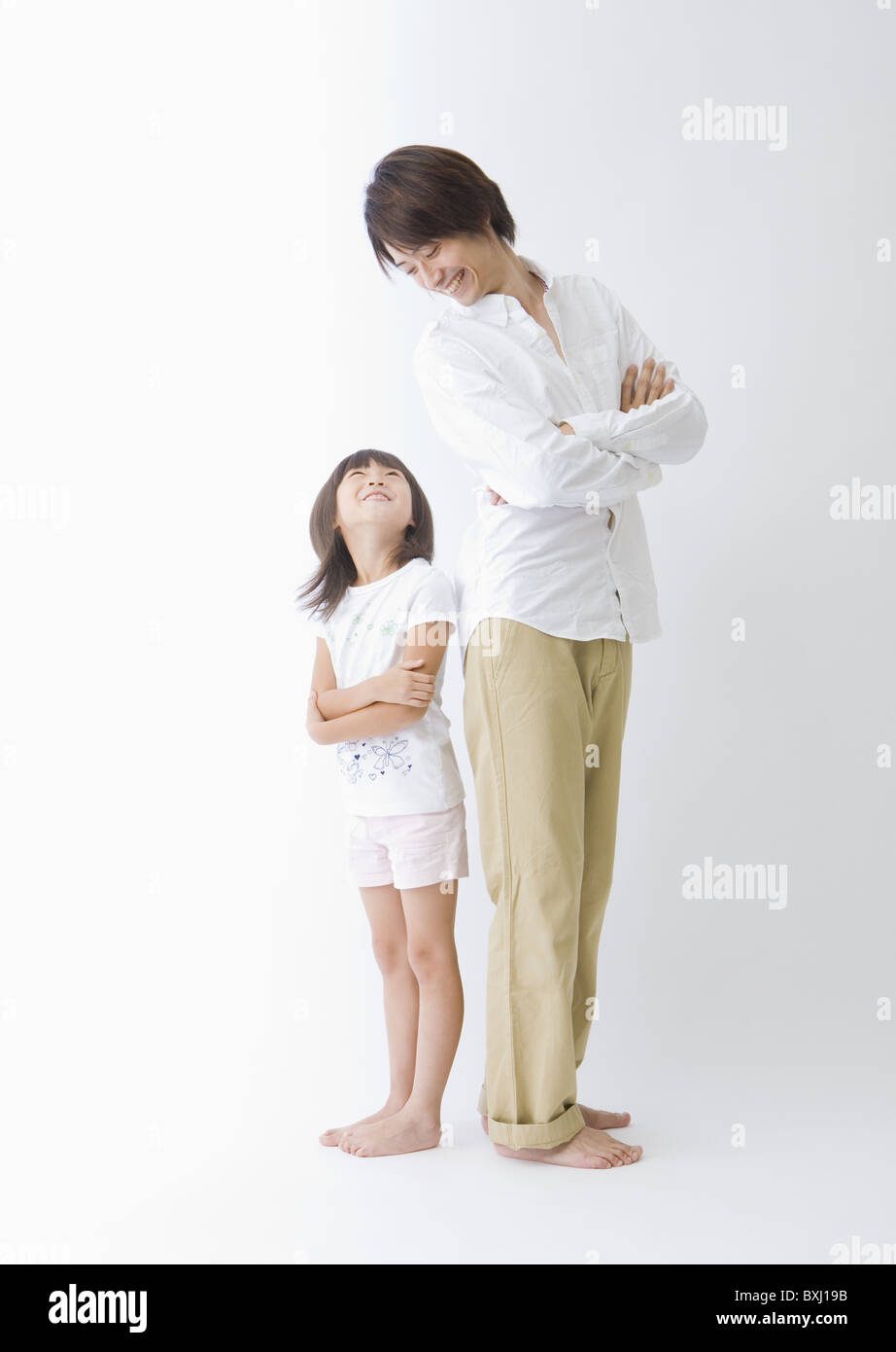 Vater und Tochter sahen einander Stockfoto