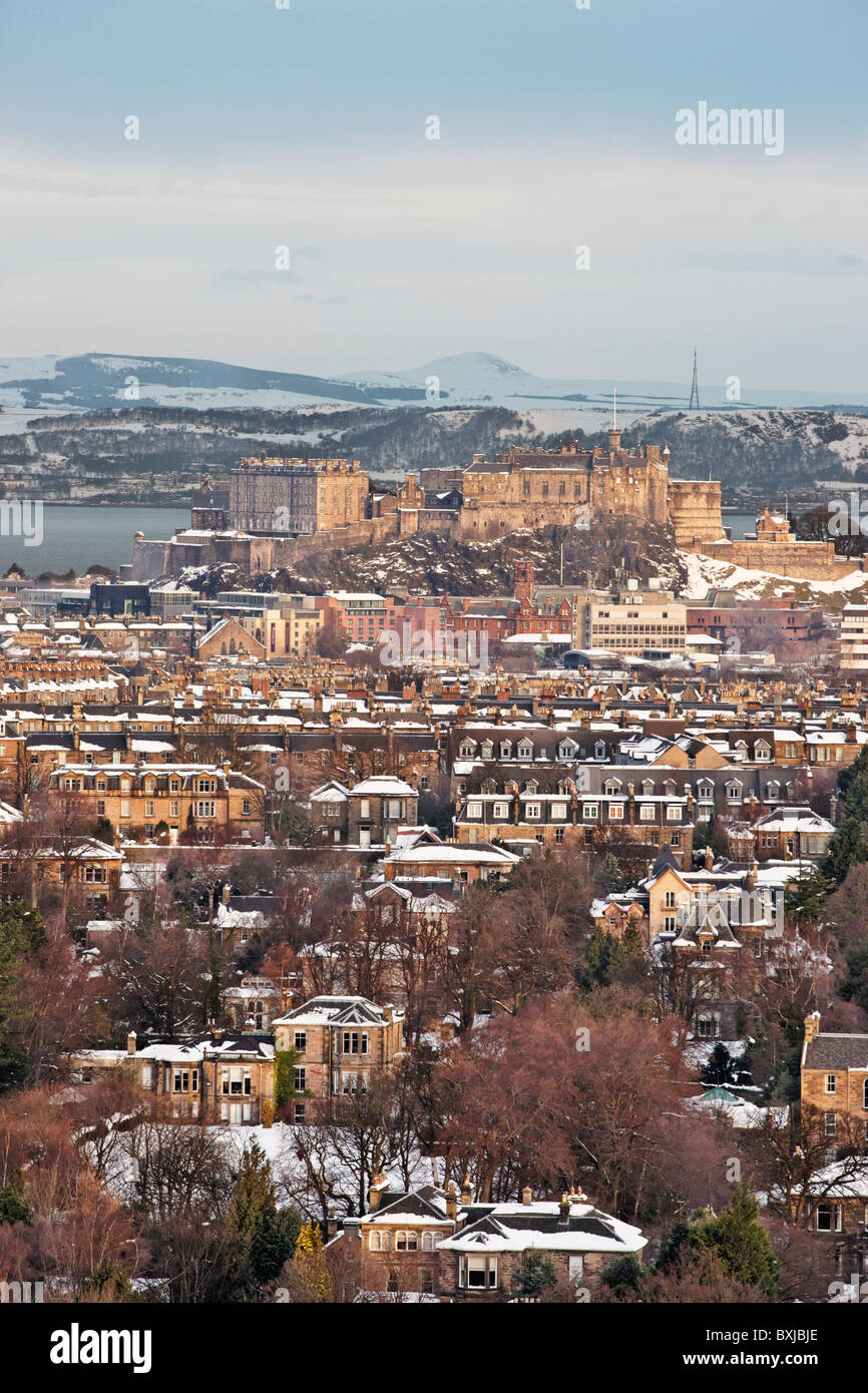 Blick auf Marchmont in Richtung Edinburgh Castle vom Blackford Hill, Edinburgh, Scotland, UK Stockfoto