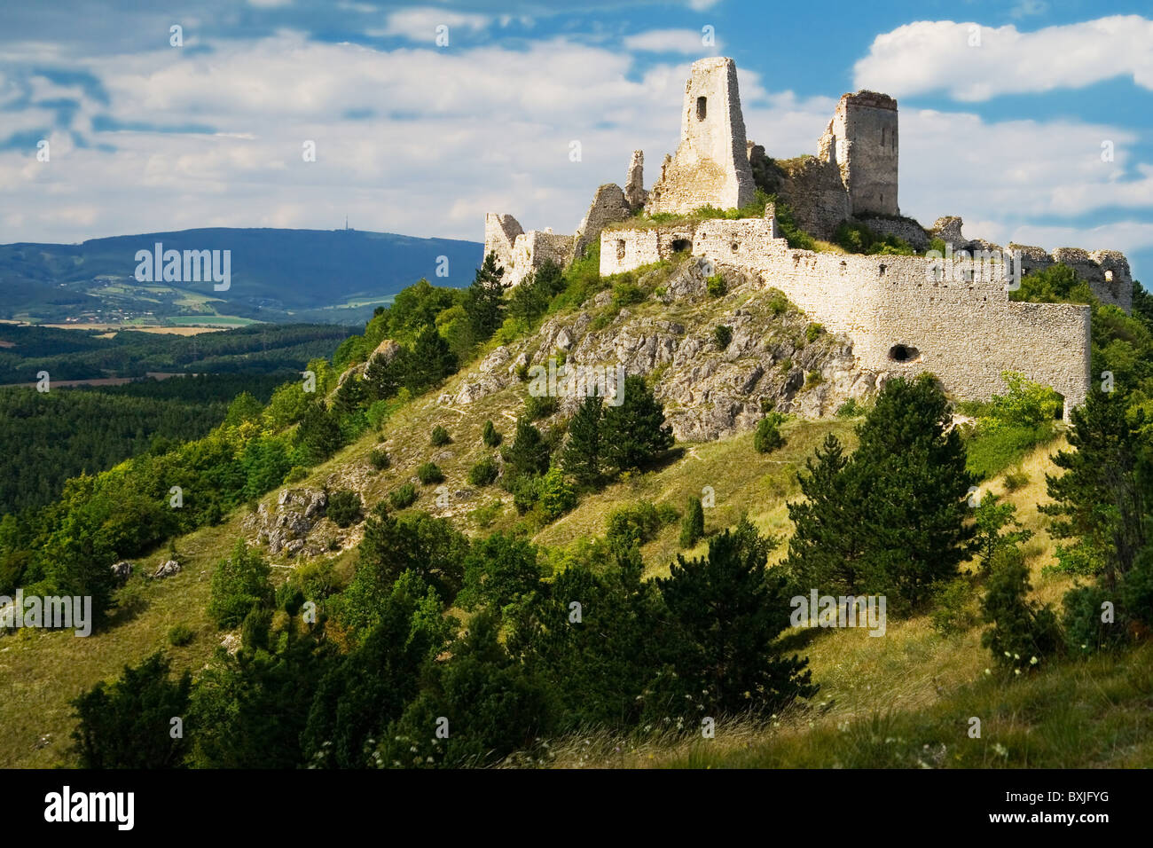 die Ruinen der Burg Cachtice - Slowakei Stockfoto
