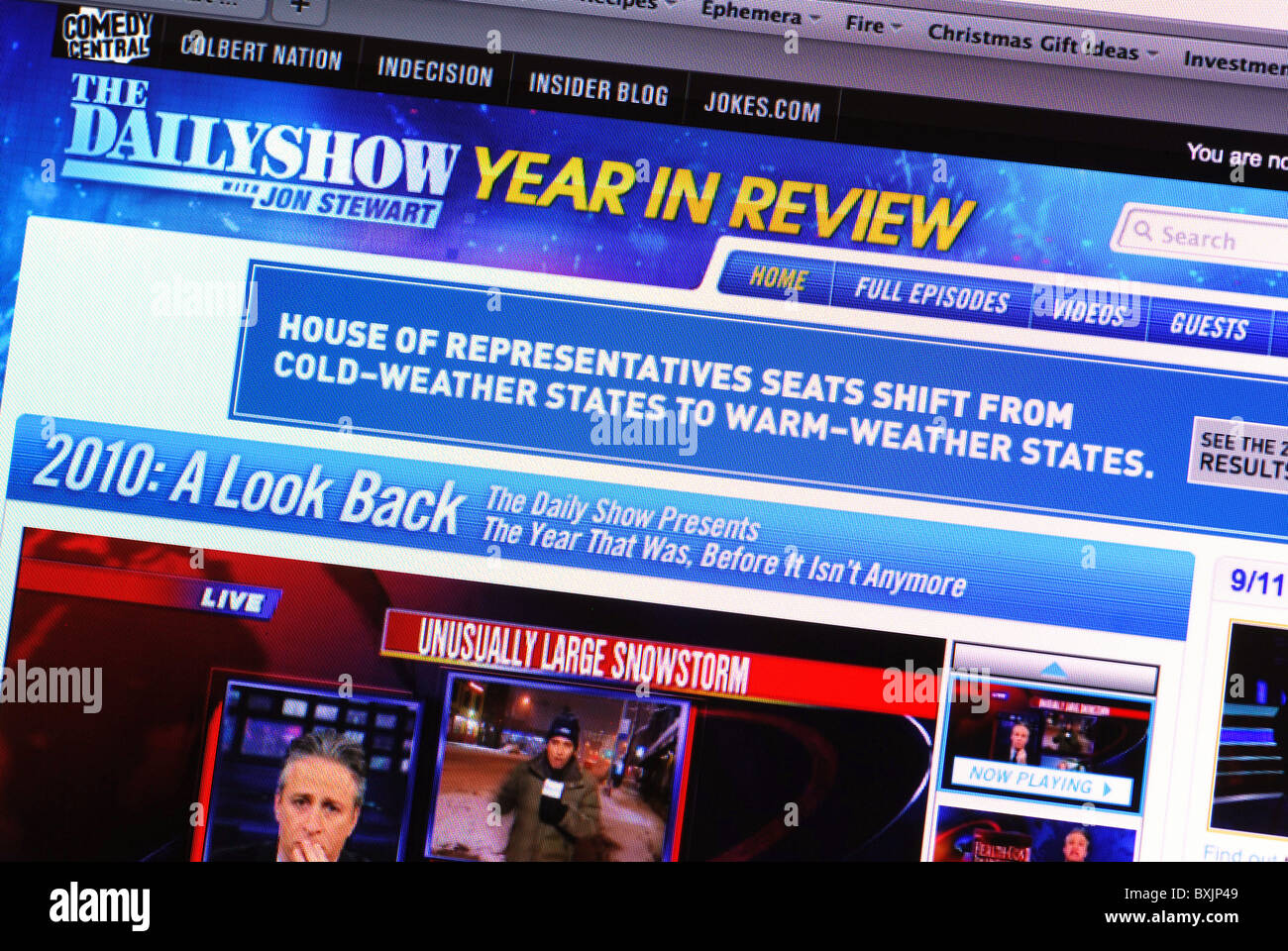 Jon Stewart und Aasif Mandvi während ein Segment über die Daily Show mit Jon Stewart website Stockfoto