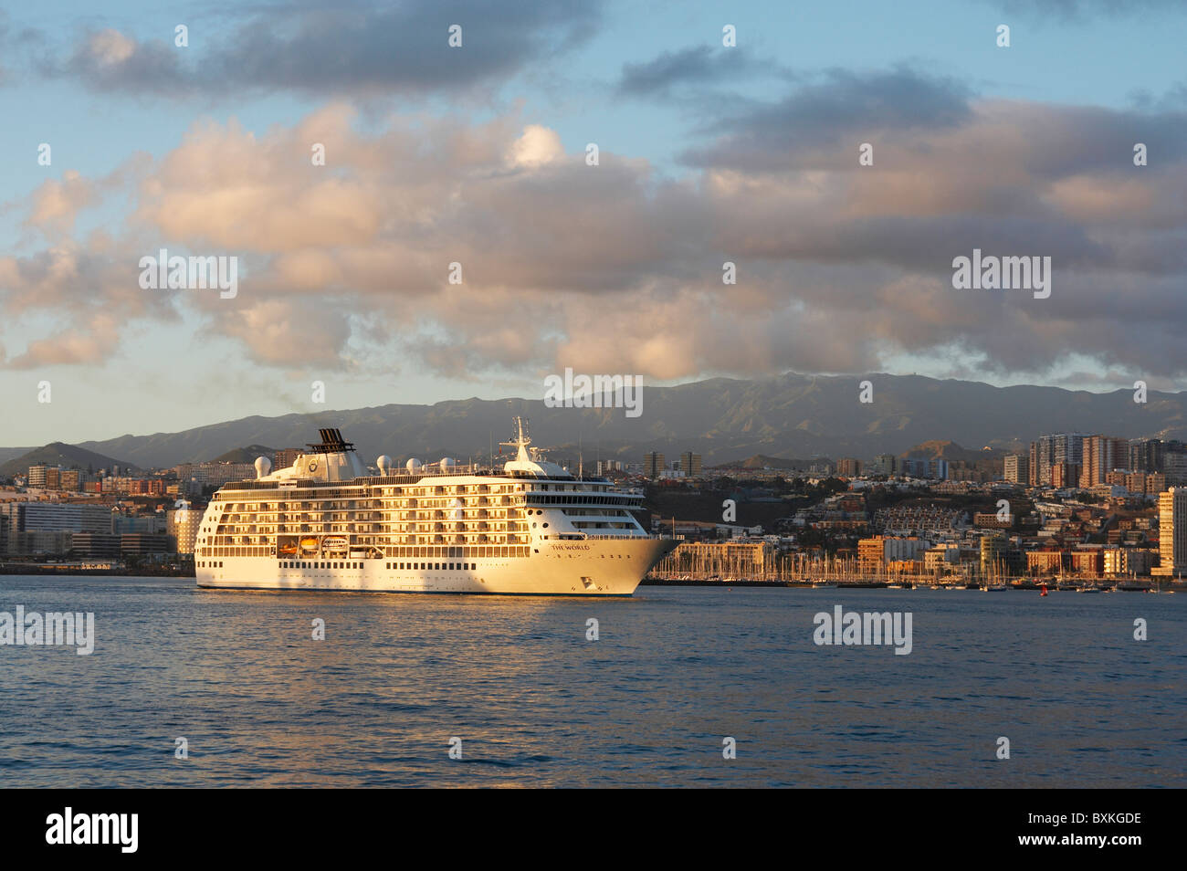 Kreuzfahrtschiff "Die Welt" Ankunft in Las Palmas Stockfoto