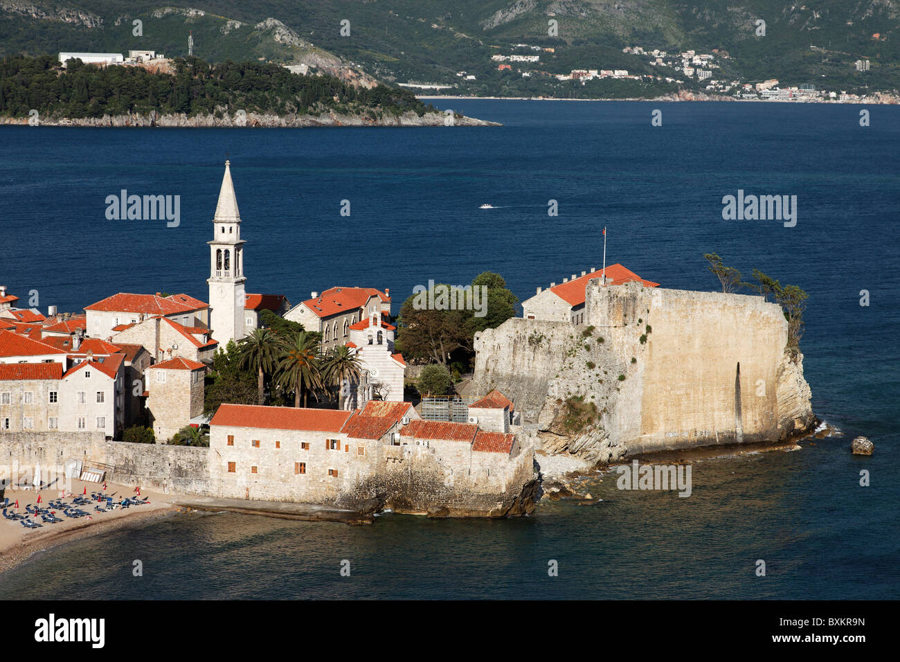 Bell Tower, Sveti Ivana Kathedrale, Stadtansicht, Budva, Montenegro Stockfoto