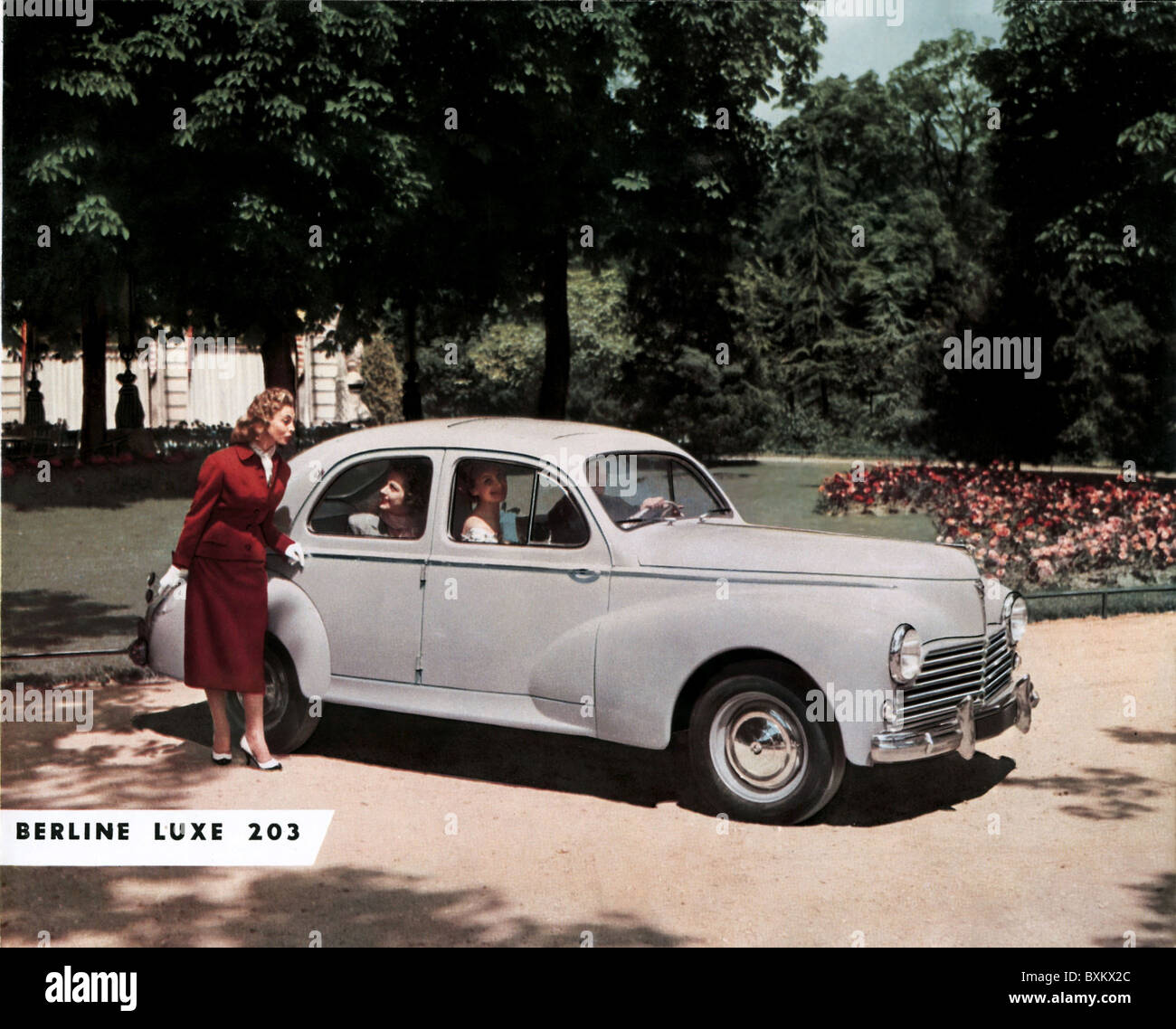Transport Transport Auto Fahrzeugvarianten Peugeot Modell Berline Luxe 3 Werbung Frankreich 1958 50er 50er Jahrhundert Historisch Historisch Viersitzer Auto Autos Franzosisch Automobil Autos Menschen Zusatzrechte Abfertigung