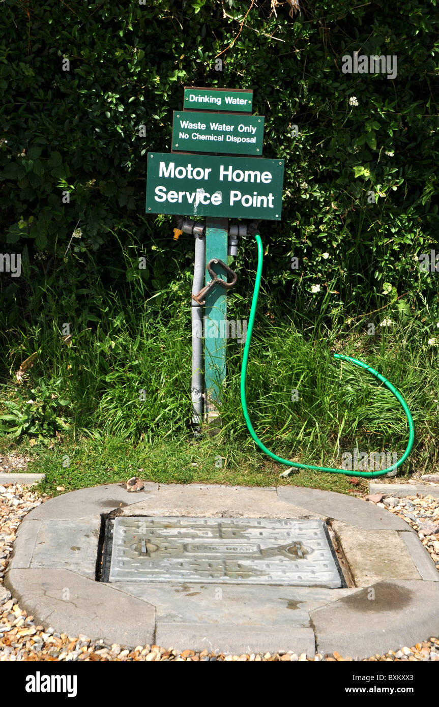 Caravan Park Wasserhahn und Abwasser für Wohnmobile, UK Stockfoto
