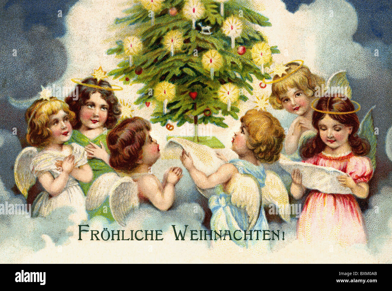 weihnachten, Engelschor mit Weihnachtsliedern, unter weihnachtsbaum, Ansichtskarte, Lithographie, Deutschland, 1905, Additional-Rights-Clearences-not available Stockfoto