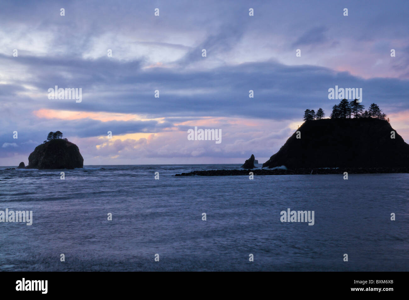 Strand von La Push an der Sunset - Forks, Washington State Stockfoto