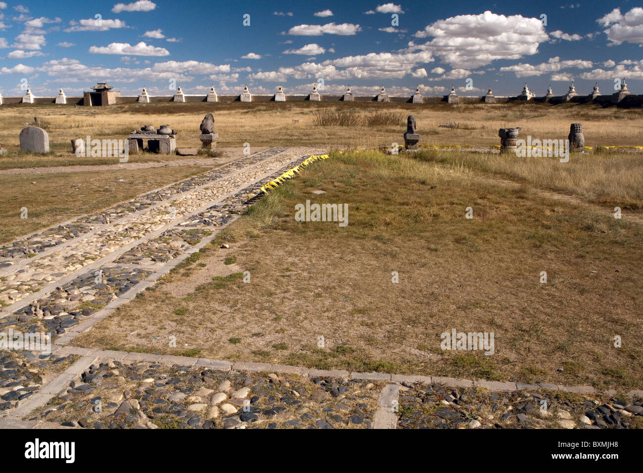 Erdene Zuu Khiid Rogachevo Village, Mongolei - Interieur + Wand Stockfoto
