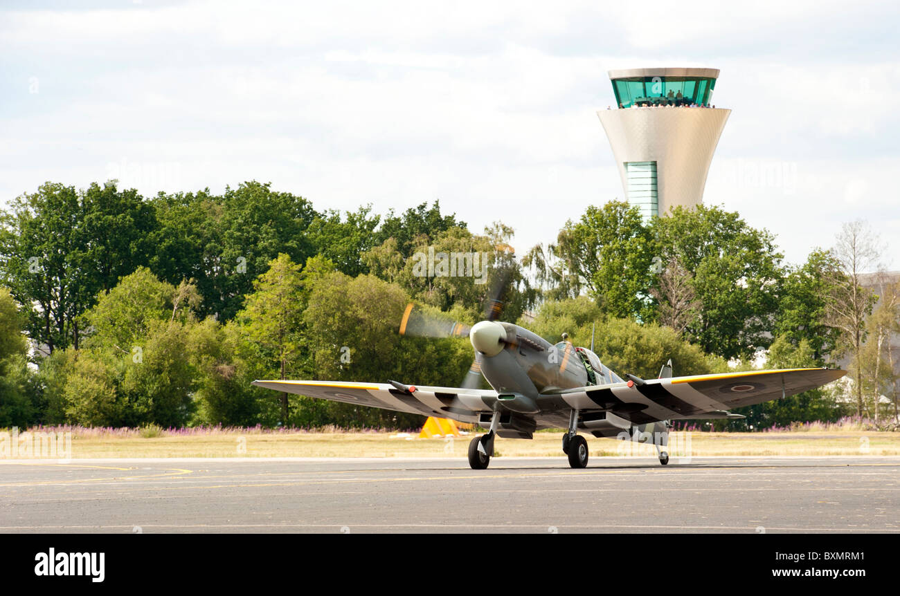 Spitfire auf der Luftfahrtmesse in Farnborough 2010 Stockfoto