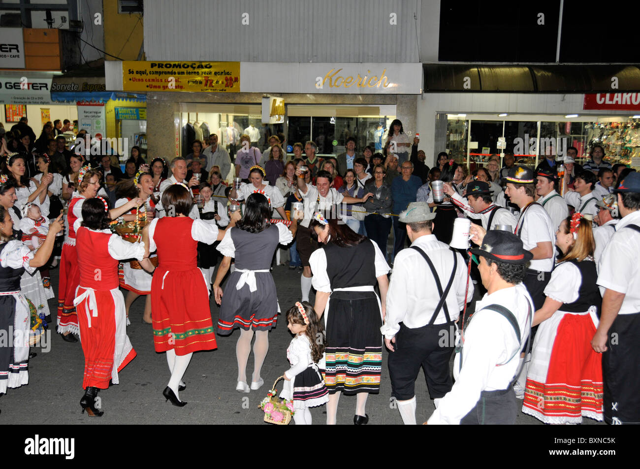 Streetparade, Oktoberfest, Blumenau, Santa Catarina, Brasilien Stockfoto
