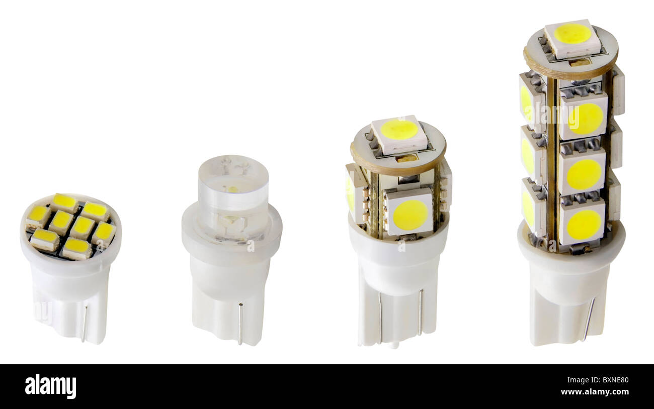 Vier verschiedene led-leuchten mit Beschneidungspfad isoliert Stockfoto