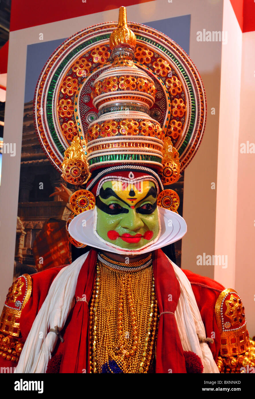 Indische Tänzerin in Tracht, Kathakali Stockfoto