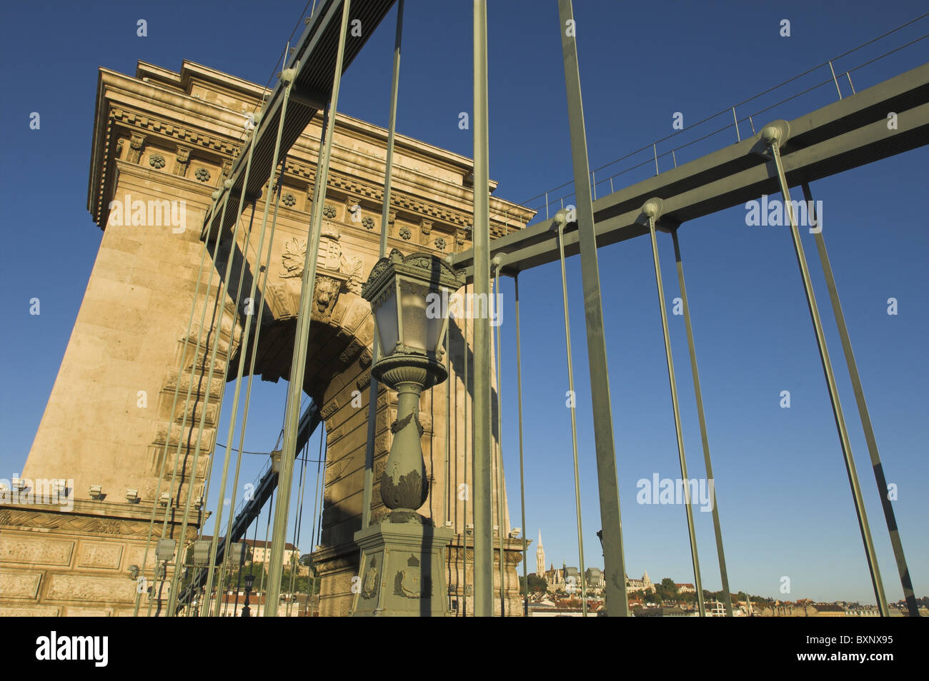 Blick von der Kettenbrücke Stockfoto