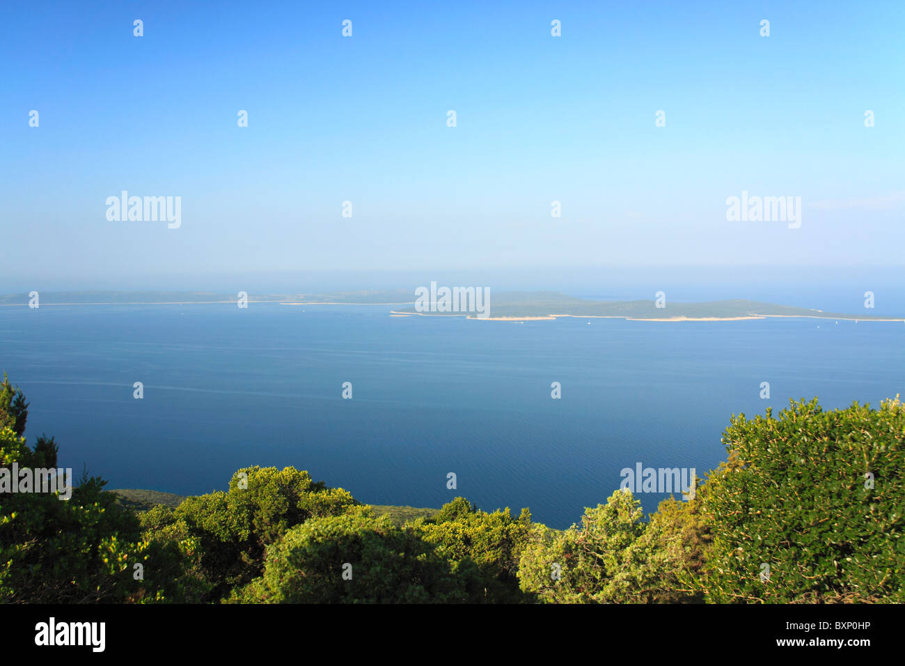 Unije Insel gesehen von Osorscica Berg auf der Insel Losinj, Kroatien Stockfoto