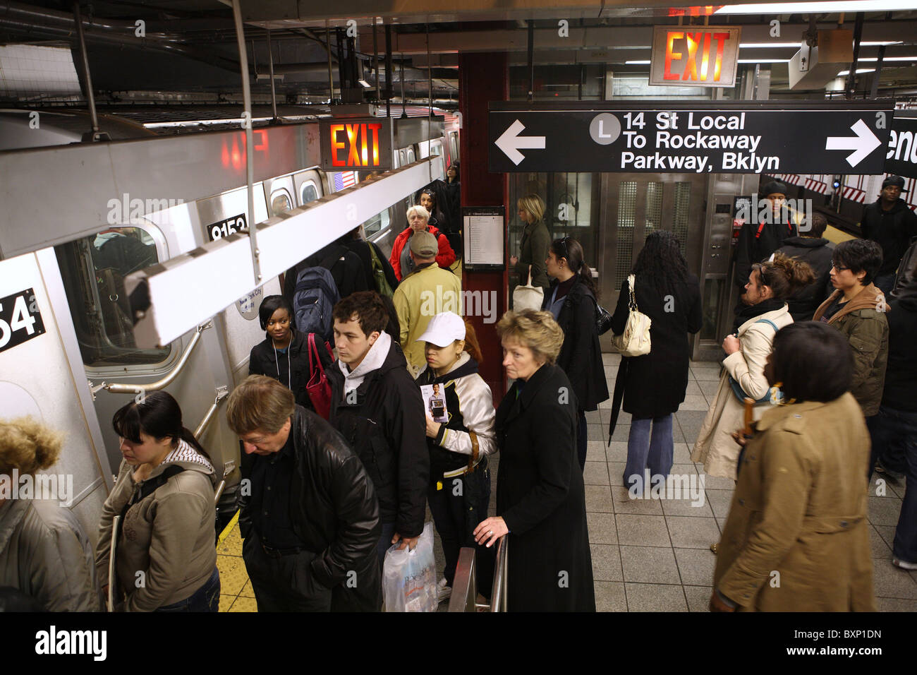 Passagiere auf der New Yorker U-Bahn, New York City, USA Stockfoto