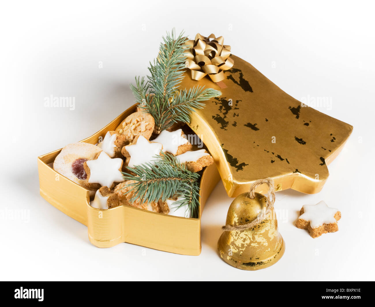 Weihnachtsplätzchen in glockenförmigen dekorativen box Stockfoto