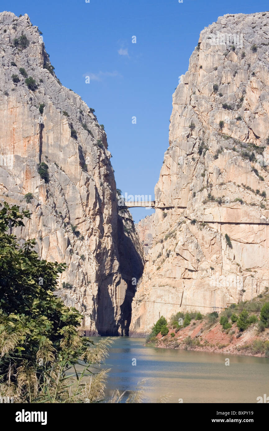 El Chorro, Alora, Malaga, Spanien. Die Desfiladero de Los Gaitanes und Camino del Rey. Stockfoto